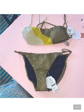 ✨PQ Swim Colorblock Bikini✨